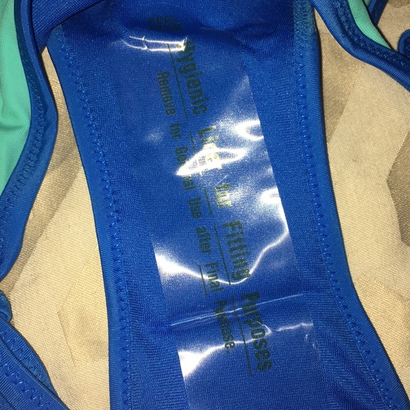 String Bikini Bottom - Picture 3 of 4